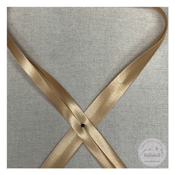 Világos mogyoró (1036)