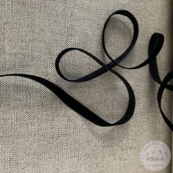 Fekete, bársony szalag