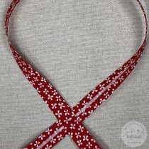 Pior alapon fehér stilizált virág