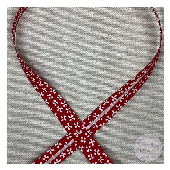 Pior alapon fehér stilizált virág