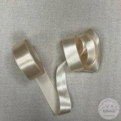 30 mm szatén szalag: világos drapp