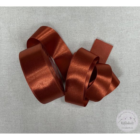 38 mm szatén szalag: rőt