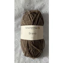   Bravo kötőfonal: puha barna sötét barna pöttyökkel (8374)