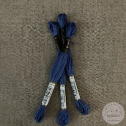 Anchor osztott hímzőfonal: 137, azur kék