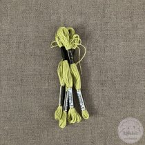  Anchor hímző fonal: 278, világos moha zöld