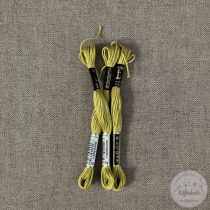 Anchor osztott hímzőfonal: 279, bimbó zöld