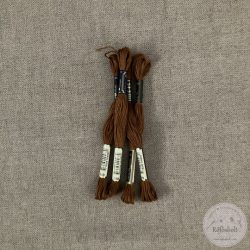 Anchor osztott hímzőfonal: 310