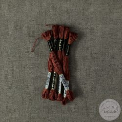 Anchor osztott hímzőfonal: 339, rozsda