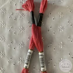 Anchor osztott hímzőfonal: 38, sötét rózsa