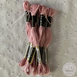 Anchor osztott hímzőfonal: 49, erős rózsa