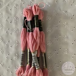 Anchor osztott hímzőfonal: 50, fényes rózsa