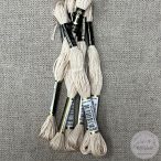 Anchor osztott hímzőfonal: 880, krém