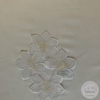 Harangvirágok fehér keretben