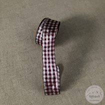 Bordó-ezüst négyzetek, drótos szélű