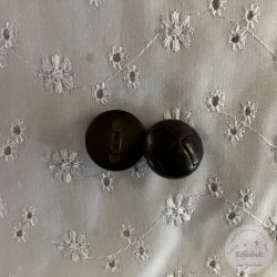 Bőr hatású kabátgomb