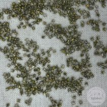 Metál zöld szegecs