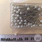 Gombostű: gyöngyházfehér műanyag fejű (3,8 cm-es)