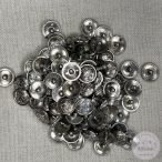 Alulhurkolt, fényes ezüst, címeres gomb (g108)