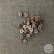 Alul hurkolt, fáradt barack, színén vonalkák (g23)