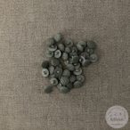 Alul hurkolt, pasztell zöld, színén vonalkák (g24)