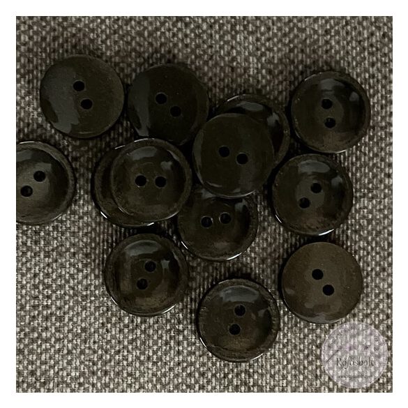 Két lyukú, óarany színén bemélyed