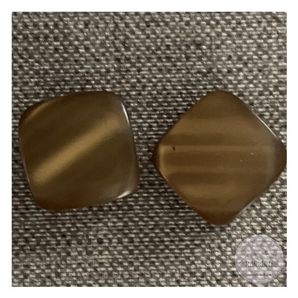 Alul hurkolt, csillogó, aranyos barna csíkos hatással