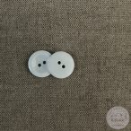 Széles peremű, hófehér kabátgomb