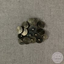   Alul hurkolt, bronz hatású, csigavonal mintás díszgomb (g8)