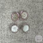 Halvány rózsaszín peremű, "gyémánt" belsejű