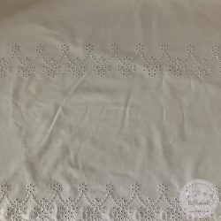 Fehér, azsúros, békebeli függöny