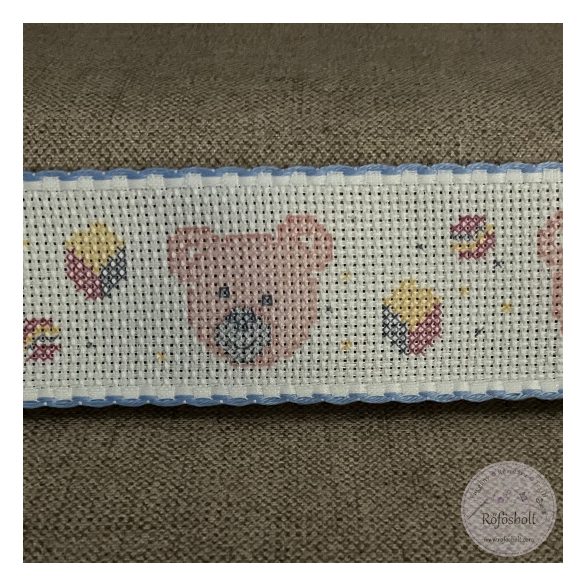 Keresztszemes alap maci, labdák