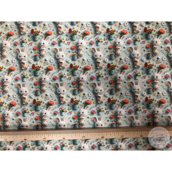  Zöld világban egy vidám nyuszmók sárgarépát rágcsál (ME5772)