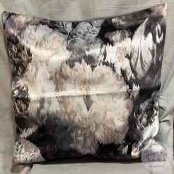 Elmosódott virágok (pp36)