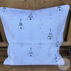   Fehér alapon indián sátrak, halvány rózsaszínnel (pp46)