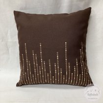 Kellemes barna alapon csillogó gömbök (pp91)