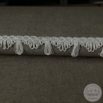 Csontszínű, elegáns hatású (r6)