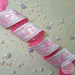 Rózsaszín-lila geometriai minta