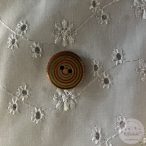 Színes karikák, két lyukú