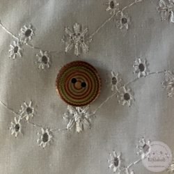 Színes karikák, két lyukú