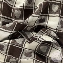 Barna-fehér szívecskés konyharuha