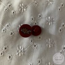 Bordó alapon teknős