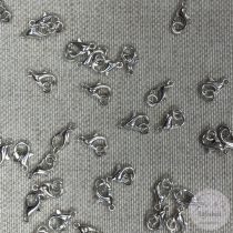 Csatos végzáró ezüst színben