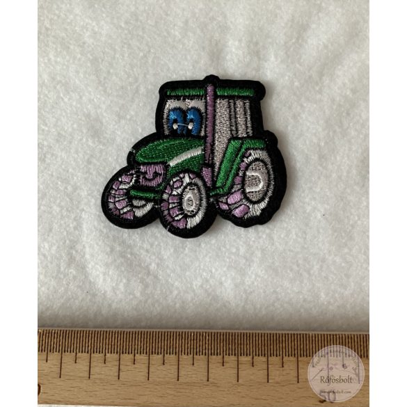 A nagy, zöld traktor, 8 x 7 cm