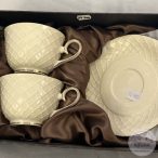 Angol teás csészék tányérral