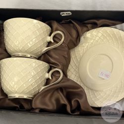 Angol teás csészék tányérral