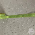 Vidám, zöld virág